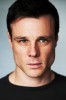 photo Rupert Evans